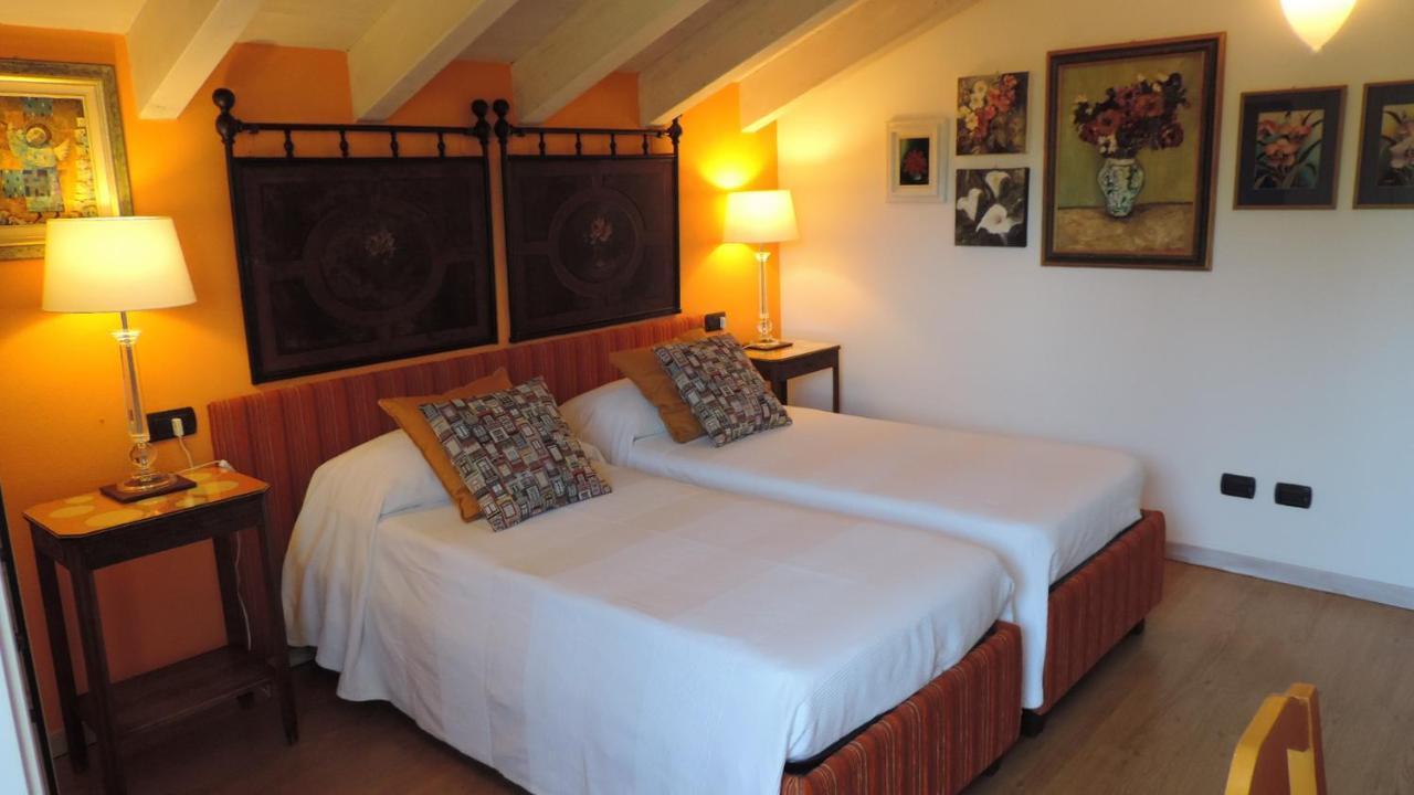 La Collina Since 2008 No Smoking B&B Varese Exterior foto